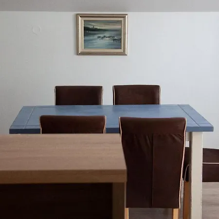 Apartman Mate *